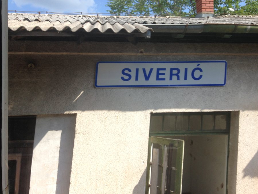 File:Station Siveric.jpg