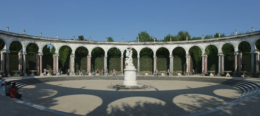 File:Parc de Versailles, Bosquet de la colonnade, Vue d'ensemble.jpg