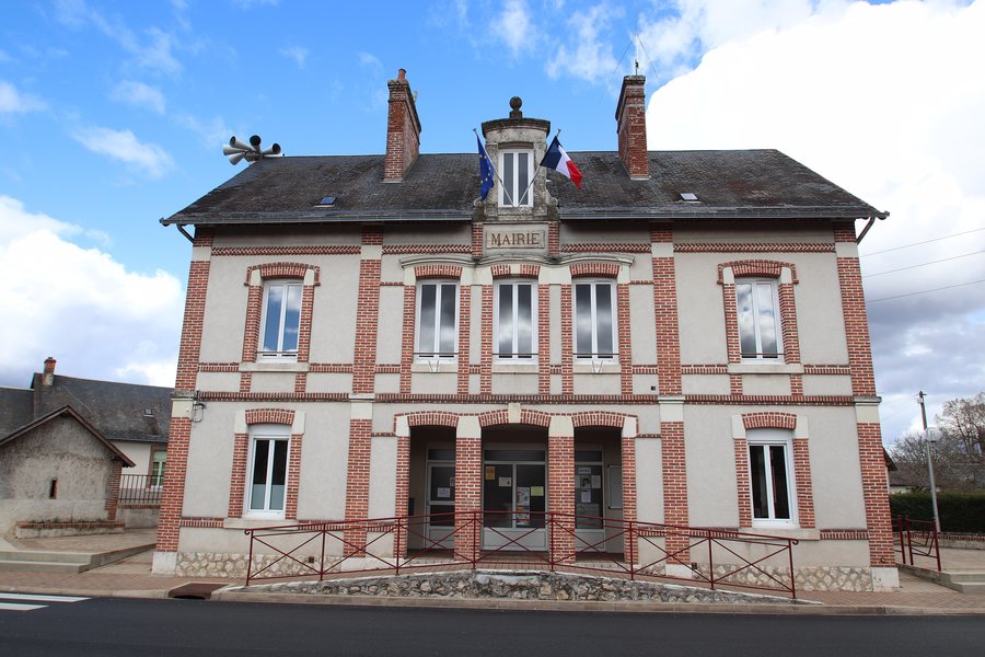 File:Mairie de La Ferté-Imbault le 6 mars 2018 - 1.jpg