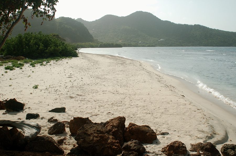 Пляж Big Sand на острове Union Island