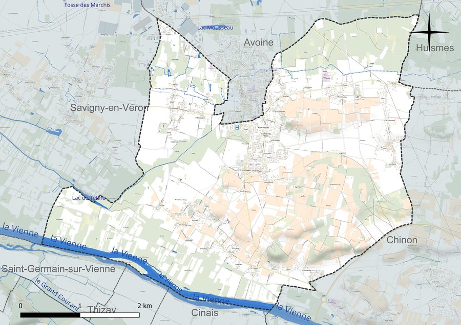 File:37022-Beaumont-en-Véron-Hydro.jpeg