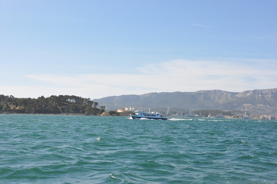 File:Baie de Balaguier, La Seyne-sur-Mer, Provence-Alpes-Côte d'Azur, France - panoramio.jpg