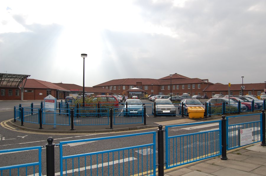 File:North Tyneside General Hospital.jpg