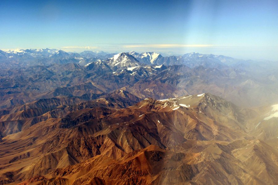 Cordón de la Ramada y Aconcagua en la cordillera de los Andes