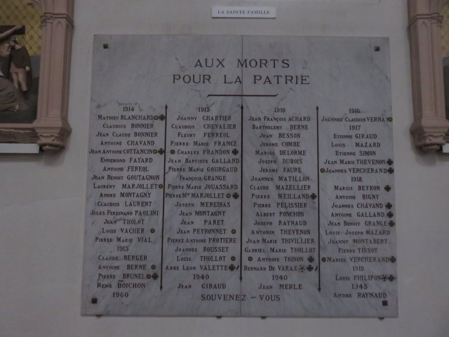 File:Bellegarde-en-Forez - Église - Plaque monument aux morts (déc 2025).jpg