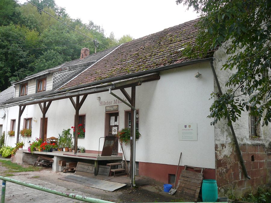 Historische Hilster Mühle im Trualbtal bei Schweix
