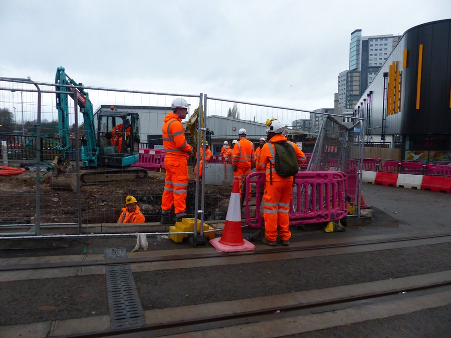 File:Building the West Midlands Metro extension to Wolverhampton Station - geograph.org.uk - 7411733.jpg