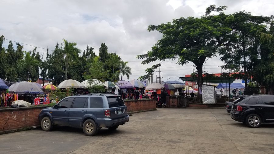 Ansicht des Ibom Plaza in Uyo, Nigeria