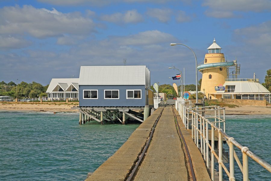 Busselton Jetty, ein hölzerner Anlegesteg an der Küste von Busselton in Western Australia