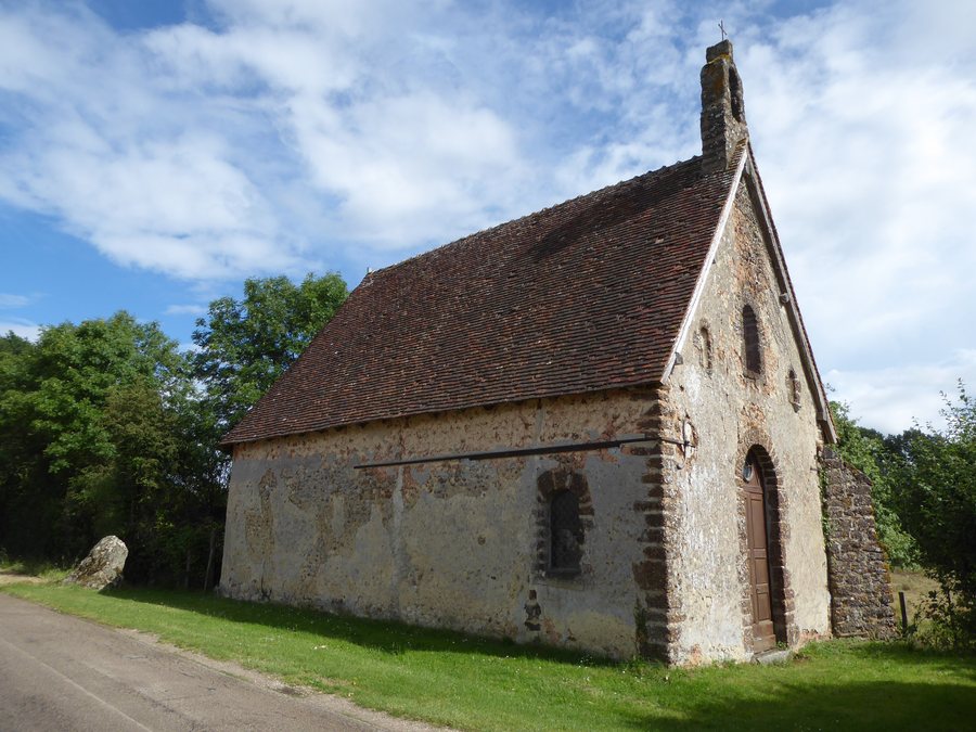 File:Chapelle Saint-Benoît Arrou Eure-et-Loir France.jpg