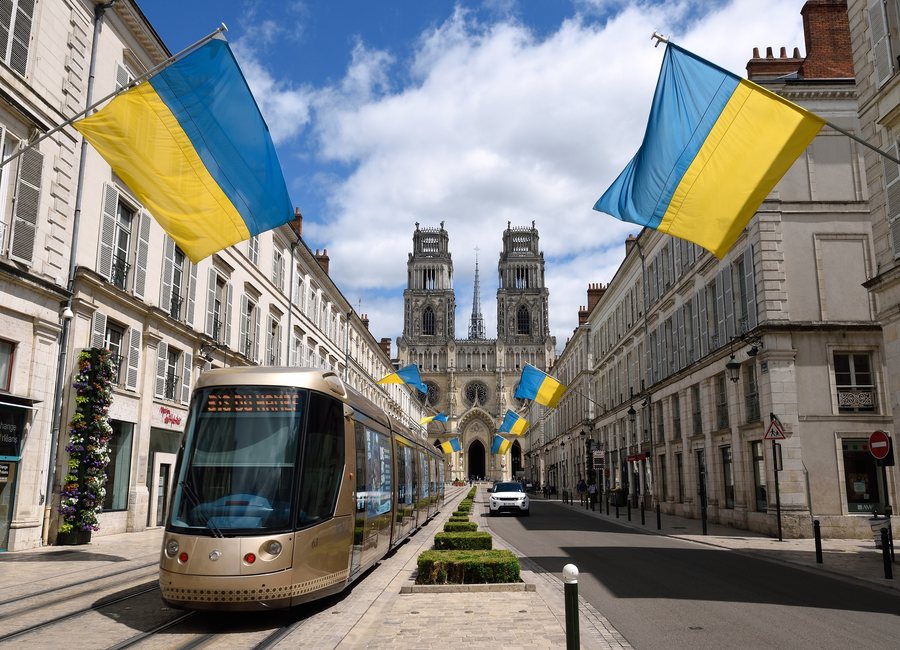 File:Line B tram under Ukraine flags in Orléans France on Ascension Day 2022.jpg