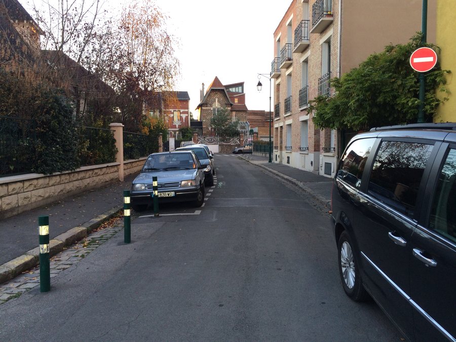 File:Rue des Alouettes, Colombes.jpg