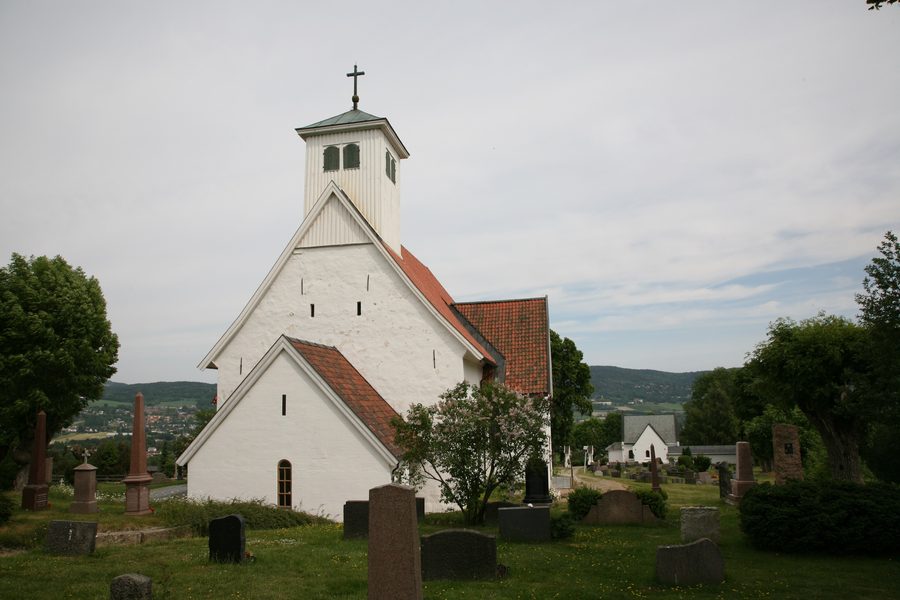 Церковь Фрогнер в Лиере, Бускеруд, Норвегия
