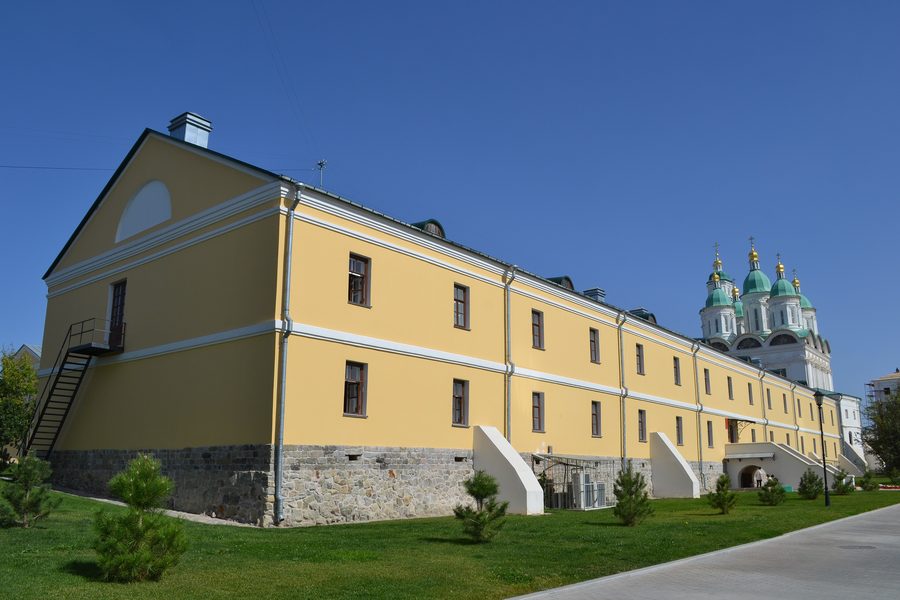 Палаты офицеров Астраханского кремля в Астрахани, Россия