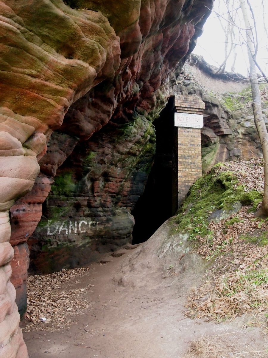 Court Cave in East Wemyss