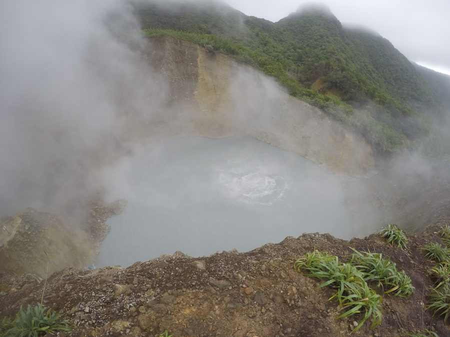 Boiling Lake на Доминике