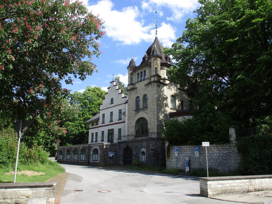 Вилла фабриканта Haus Dassel в Варштайн-Аллагене