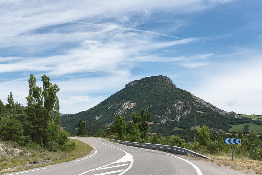 File:Le Risou from D994 - Rosans, France - July 13, 2024.jpg