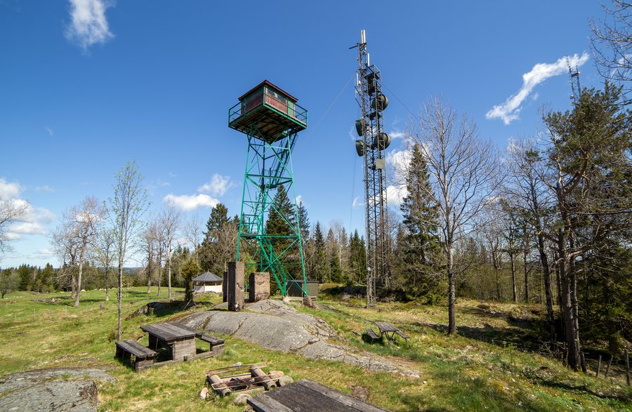 Luftbevakningstornet på Tomtabacken, Götalands högsta punkt
