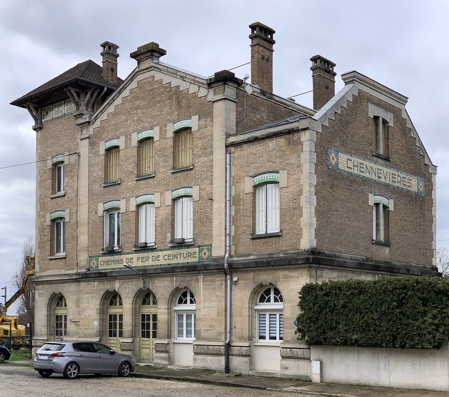 File:Gare Chennevières Marne Grande Ceinture - Chennevières-sur-Marne (FR94) - 2021-02-19 - 9.jpg