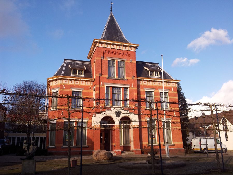 File:Voormalige gemeentehuis van de gemeente Eibergen.jpg