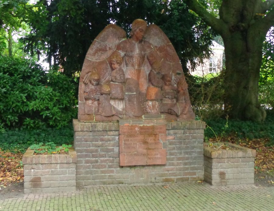 File:Druten GM De Engelbewaarder.jpg