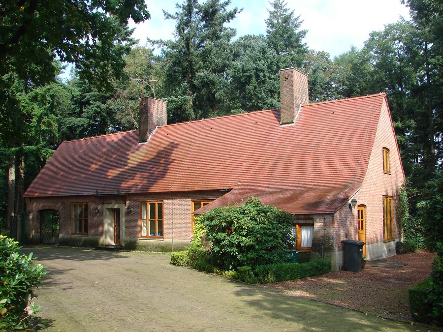 File:Vierhouten - Noorderheide portierswoning.jpg