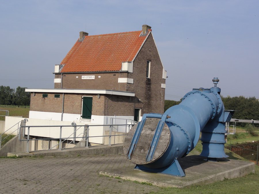 File:Niftrik Rijksmonument 523604 Gemaal Citters II Maasbandijk 2.JPG