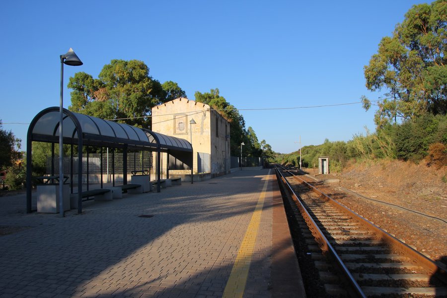 File:Golfo Aranci - Stazione di Marinella (01).JPG