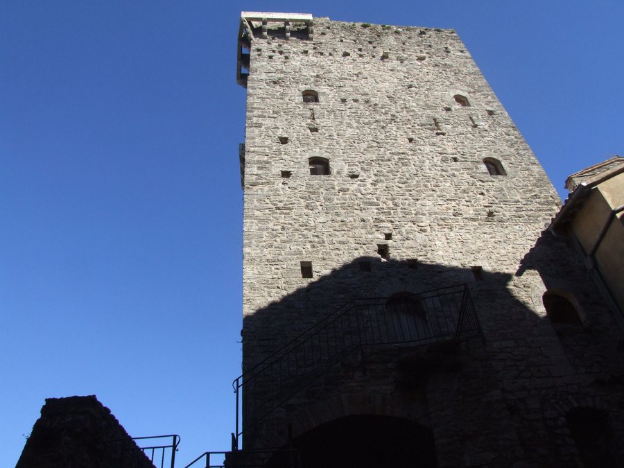 File:Grutti - Gualdo Cattaneo 1.jpg