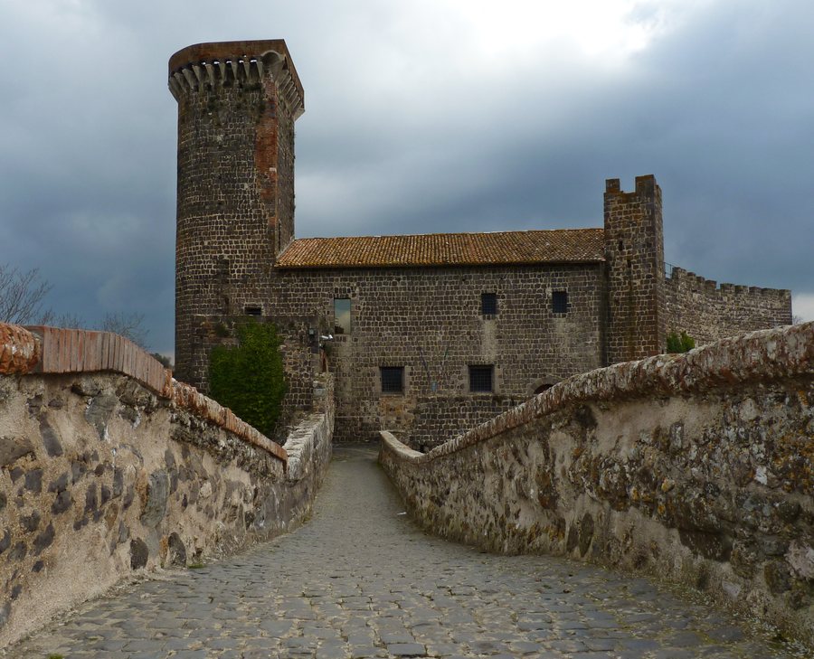 File:Dal ponte canino.jpg
