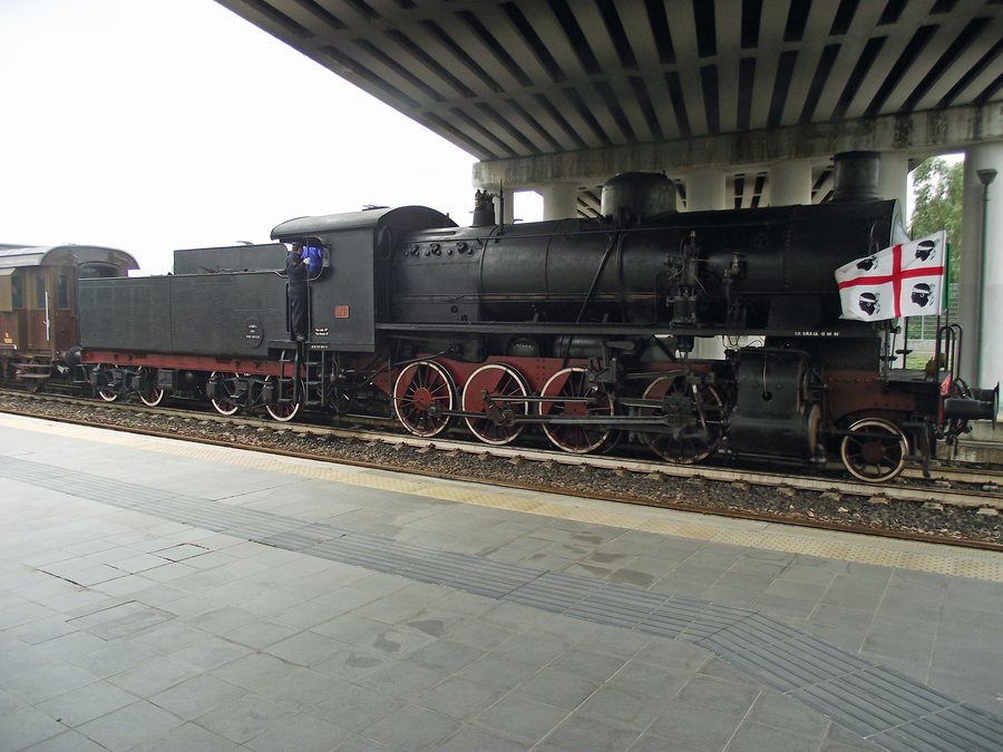 File:Locomotiva 740 423 Villamassargia.jpg