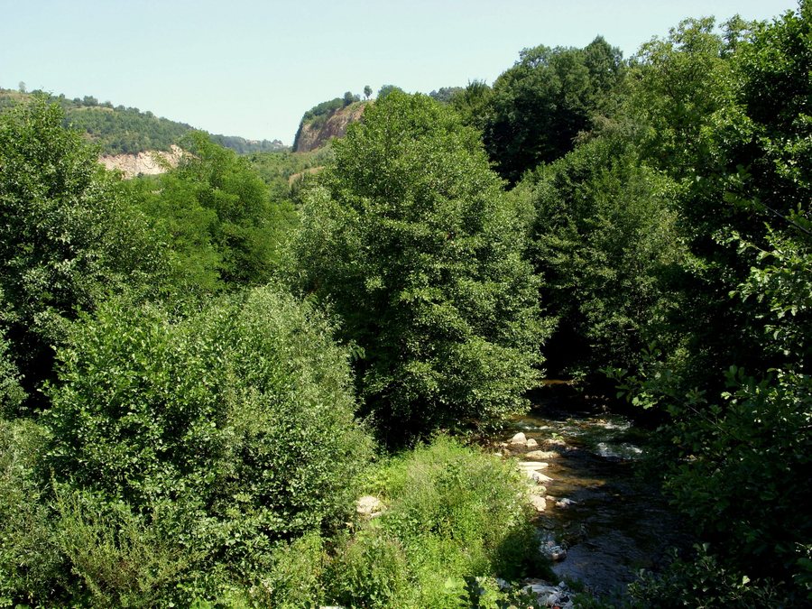 File:Janja River near Ugljevik.jpg