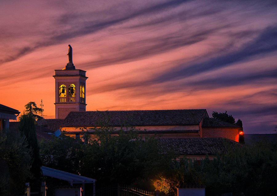 File:MACERATA - IL BORGO DI VILLA POTENZA.jpg